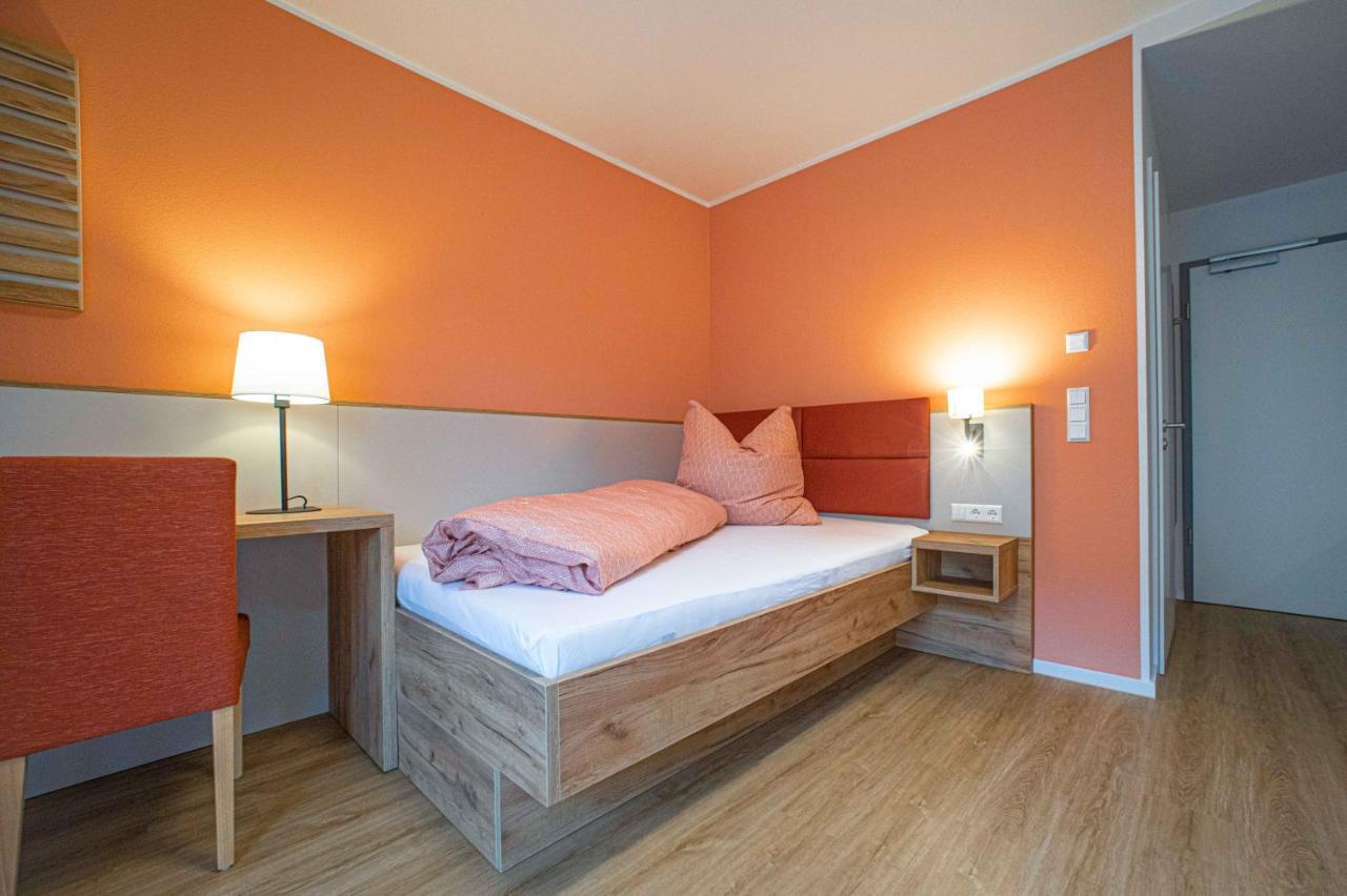 Boardinghouse Lingen Hotel Bagian luar foto